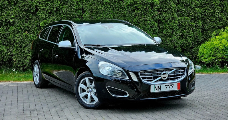 Volvo V60 cena 29900 przebieg: 283000, rok produkcji 2012 z Radom małe 172